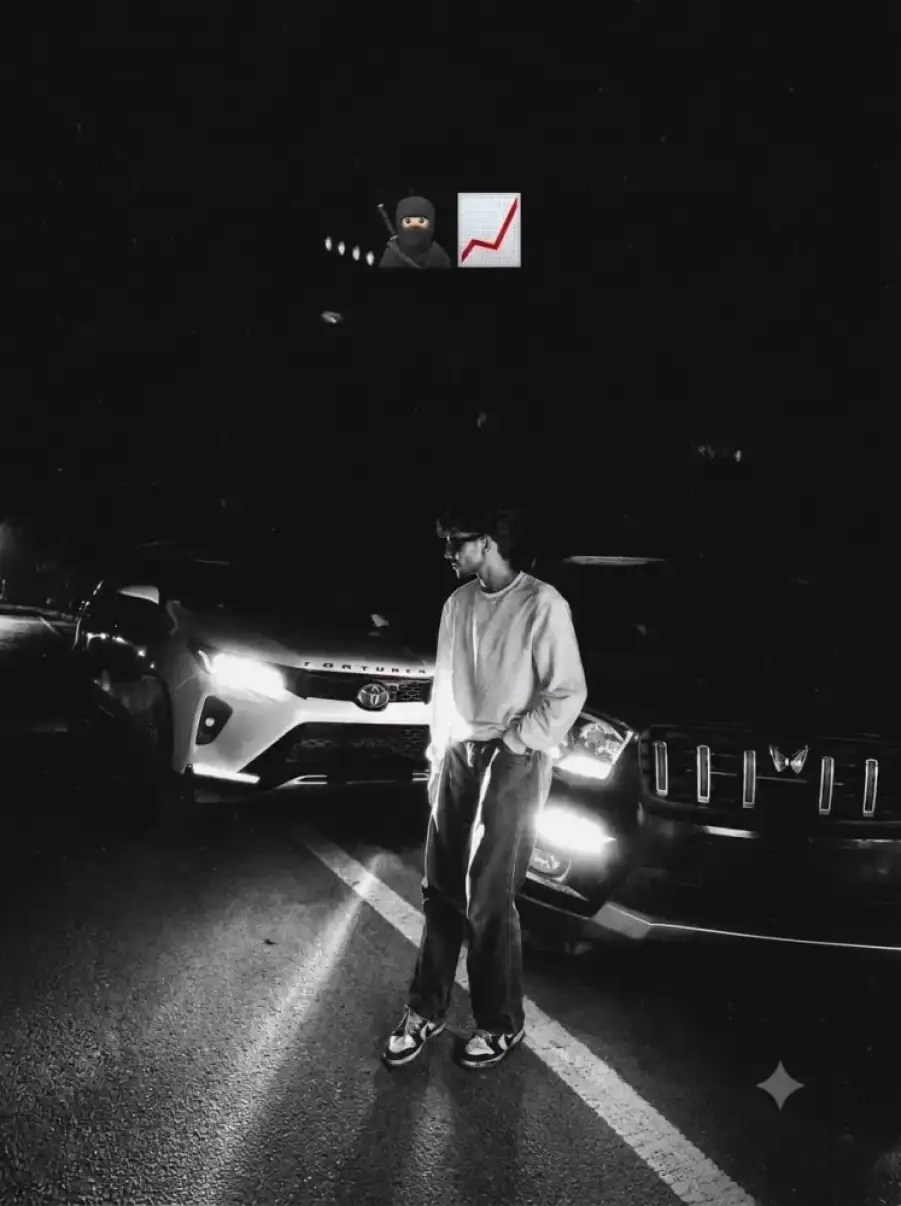 Chatgpt Black and White Car AI Prompts Chatgpt Black and White Car AI Prompts - AI photo editing prompt image