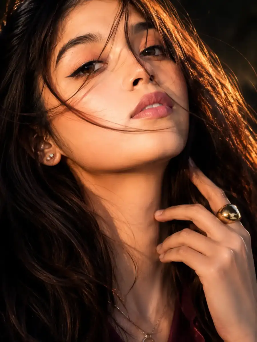 Chatgpt Girl Closeup Face  Ai Photo Editing Prompts - AI photo editing prompt image
