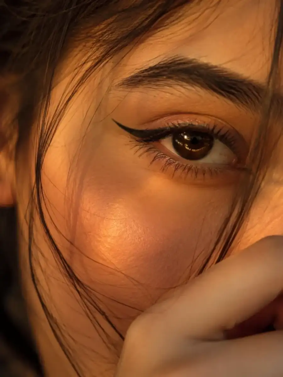 Eye Close Up Ai Photo Editing Prompts For Girls Eye Close Up Ai Photo Editing Prompts For Girls - AI photo editing prompt image